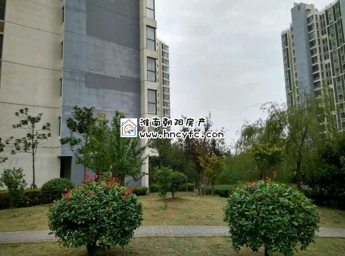 毛坯188平方4室2厅出售
